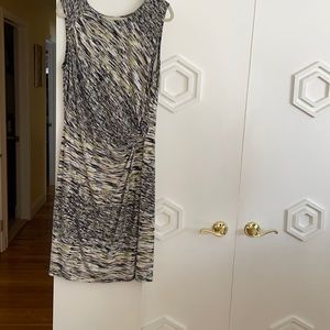 Nic+Zoe wrinkle free dress abstract print  with twisted drape at waist.